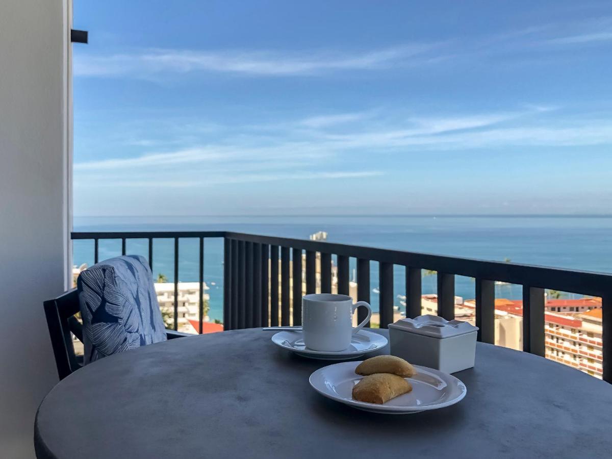 Pinnacle Resorts 179 - Adults Only Пуерто Валярта Екстериор снимка